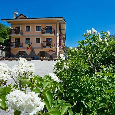 Albergo Valentino Bionaz Exterior photo