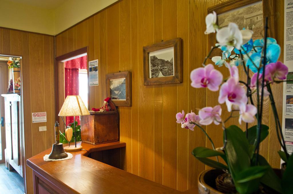 Albergo Valentino Bionaz Exterior photo